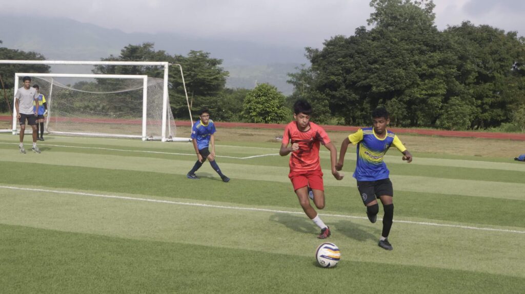 Corvuss Football program